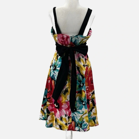 B. Smart Abstract Floral Sundress - Size 14 (see measurements) - Picture 3 of 6